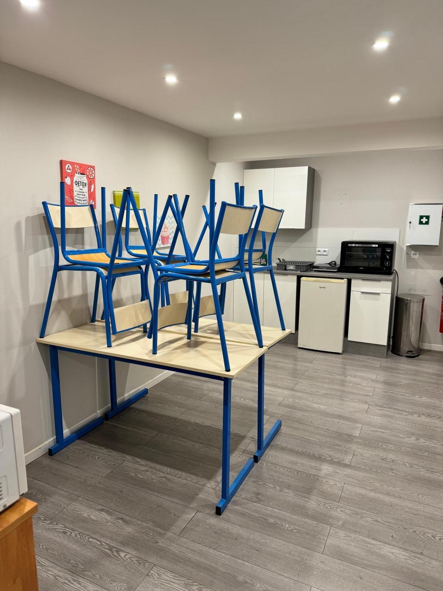 Worldroom Chambre Privee Avec Espace Commun Perpignan Chambre photo