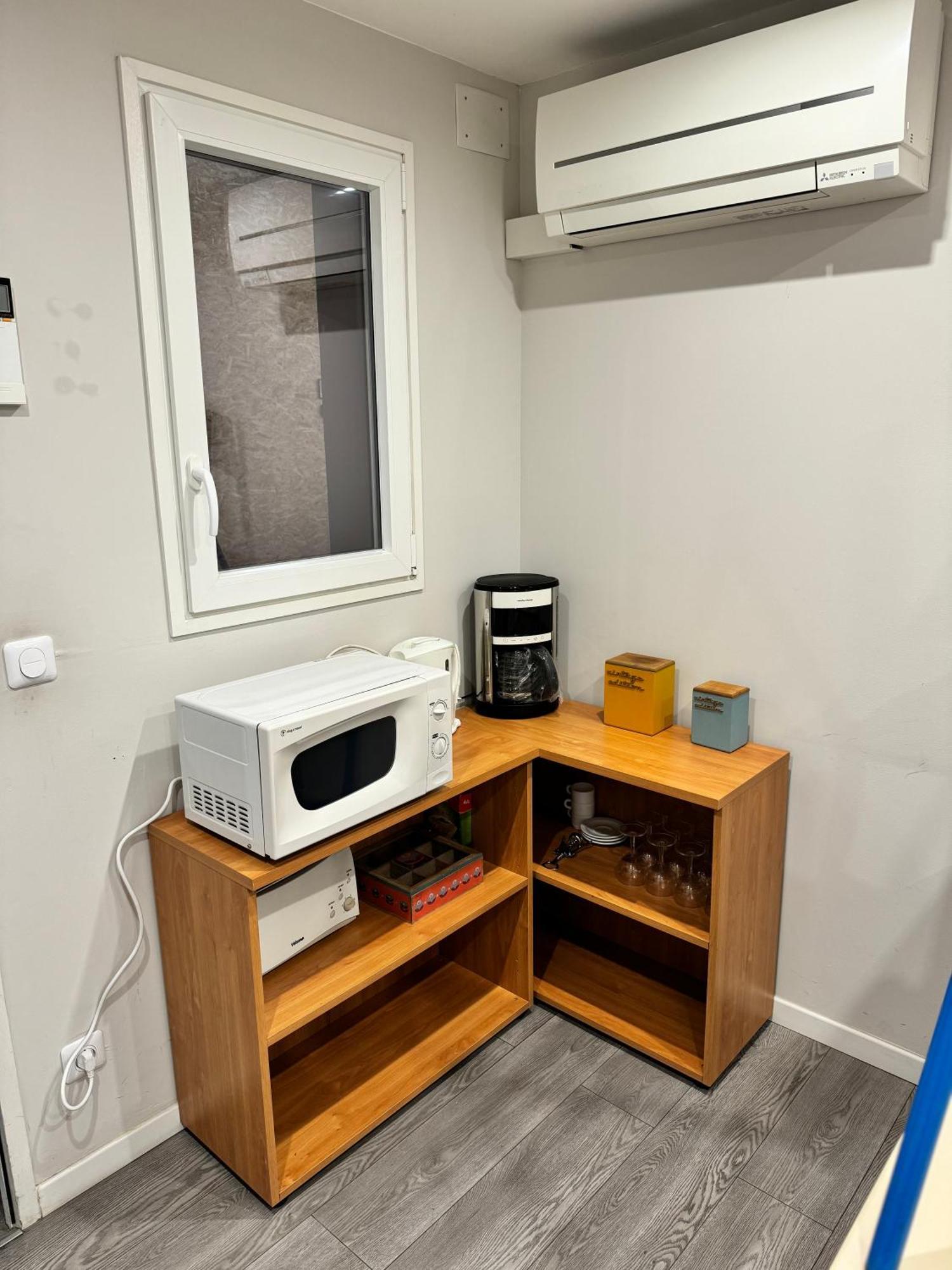 Worldroom Chambre Privee Avec Espace Commun Perpignan Chambre photo