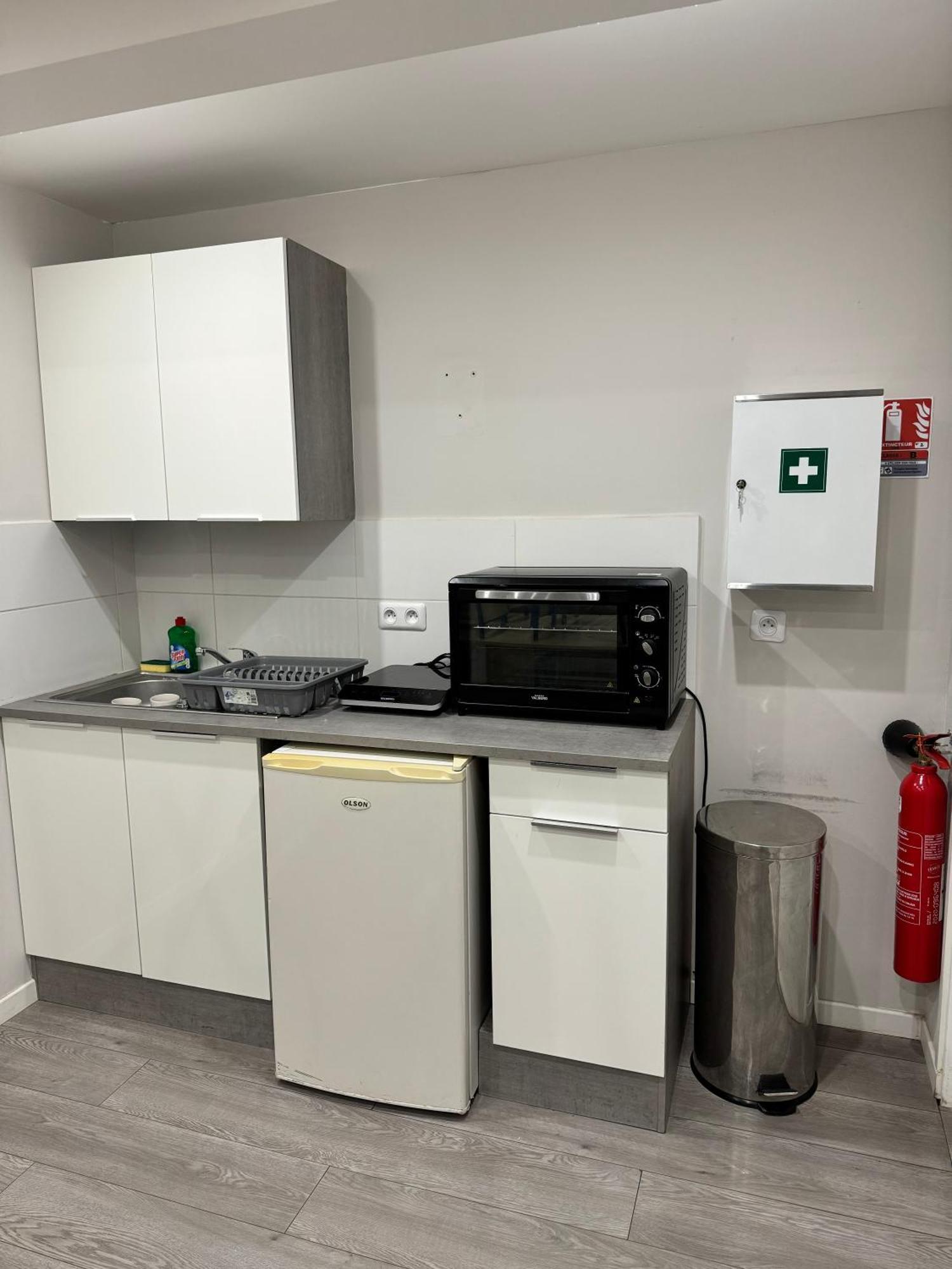 Worldroom Chambre Privee Avec Espace Commun Perpignan Extérieur photo